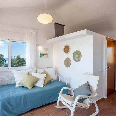 Holiday home Kanonika Homes By The Sea *