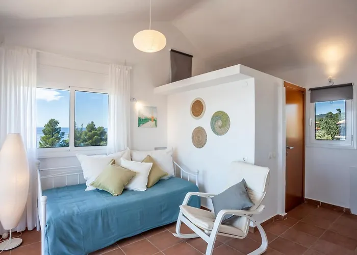 펜션 Kanonika Homes By The Sea *