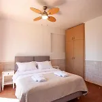 Hébergement de vacances Kanonika Homes By The Sea