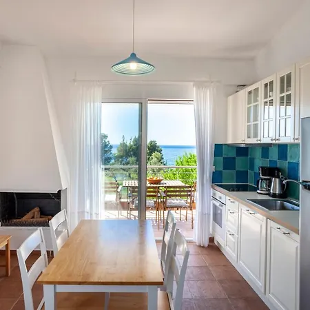 Semesterbostad Kanonika Homes By The Sea Neos Marmaras
