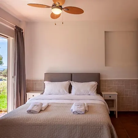 Kanonika Homes By The Sea Neos Marmaras