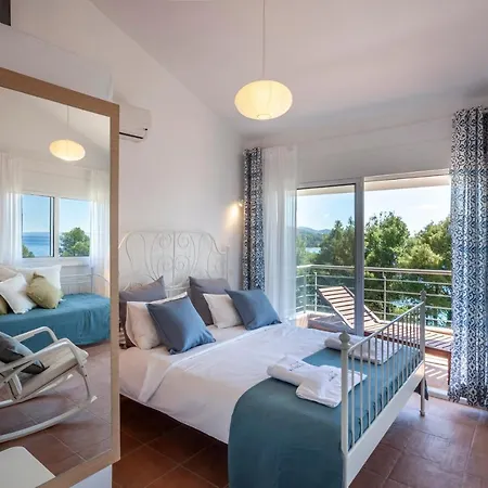Kanonika Homes By The Sea *