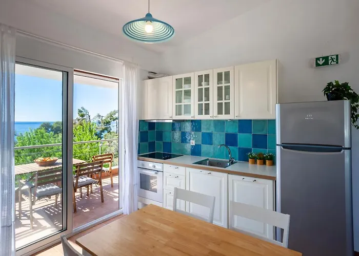 Kanonika Homes By The Sea Neos Marmaras