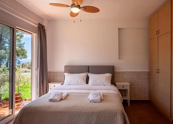 Kanonika Homes By The Sea Neos Marmaras