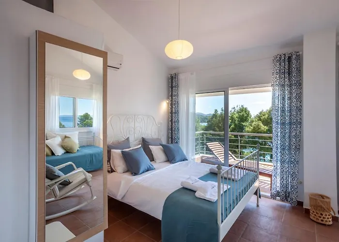 Kanonika Homes By The Sea *